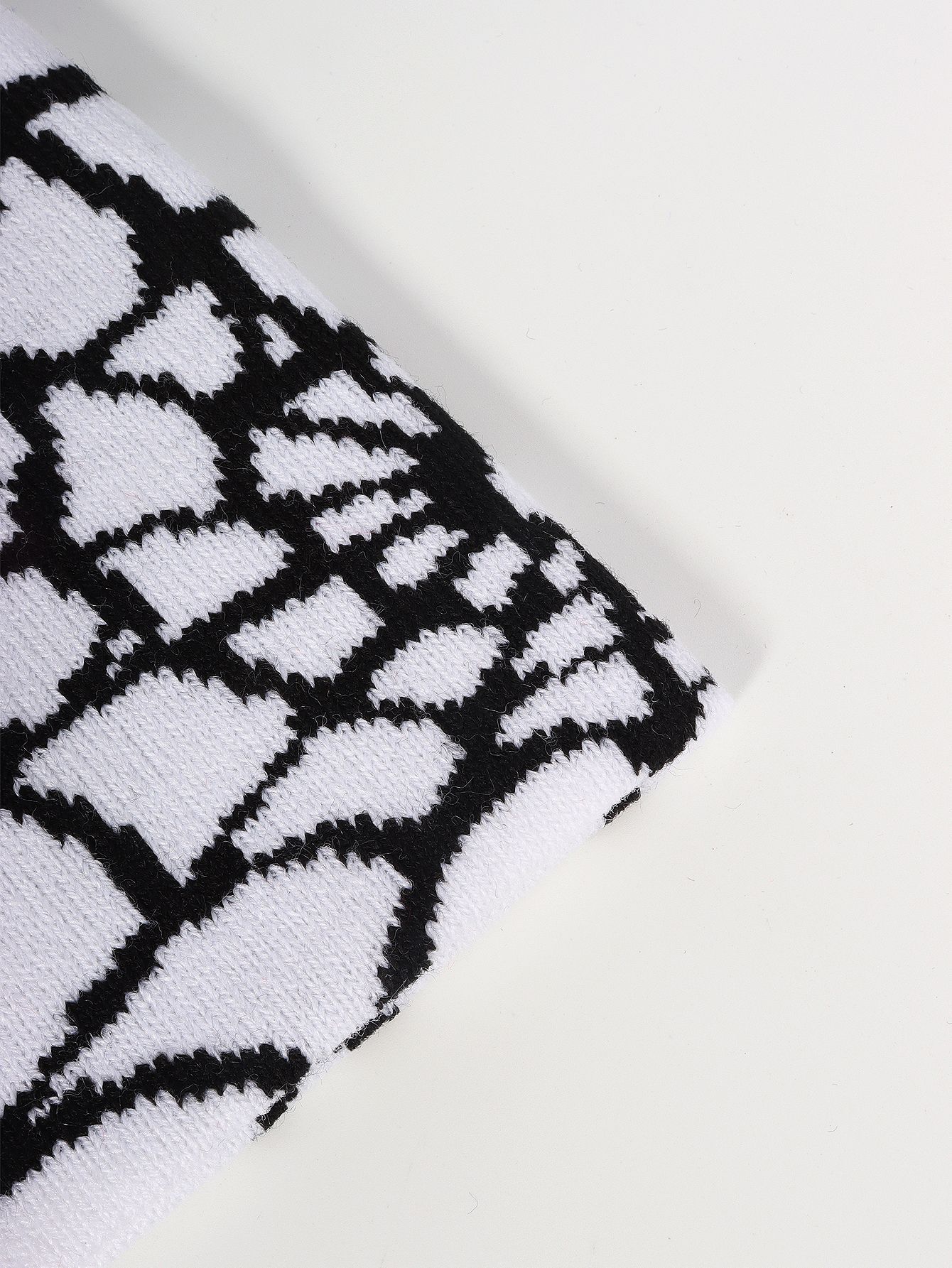 New Hot Selling Pullover Hat, Hot Selling Spider Web Jacquard Knitted Hat in Europe and America, Men's and Women's Warm Hat, Cold Hat, Winter Hat_voghion.com