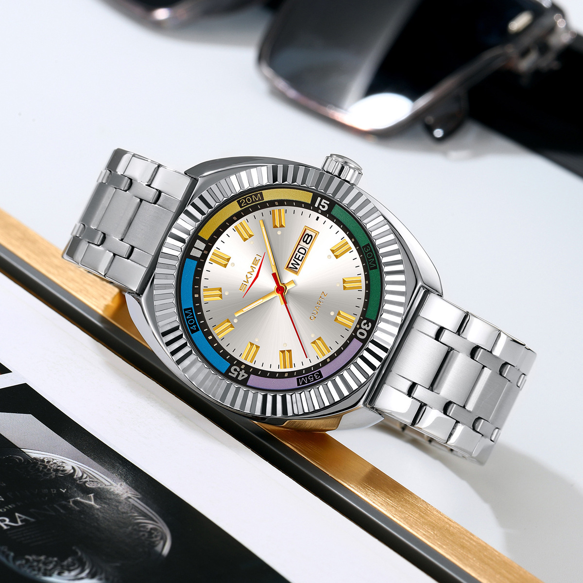 Momentos de reloj de cuarzo comercial de doble calendario multifuncional relojes de pulsera de hombre transfronterizos relojes de hombre fuente fábrica al por mayor
