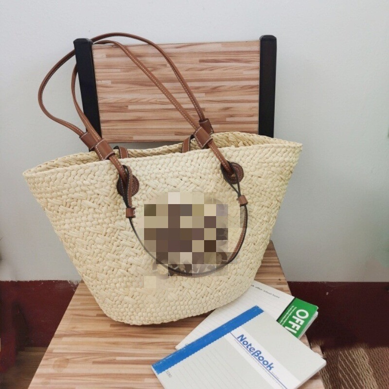 Manufacturer's 2026 New French-Style Straw Woven Bag, Hand-Held Tote Bag, Summer Gradient Woven Bag, Vacation Style Beach Fashion