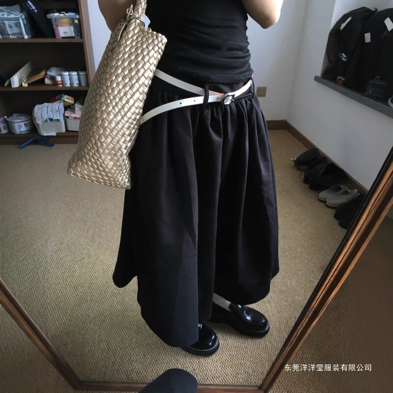 Spring and Autumn Dark Design Niche Low-Waist Elastic Black Slimming Silhouette Puffy Skirt High-End Elegant Women's Skirt Spring and Autumn Dark Design Niche Low-Waist Elastic Black Slimming Silhouette Puffy Skirt High-End Elegant Women's Skirt