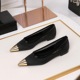 2162 Korean retro hollowed out mesh shallow mouth low heel women's shoes with metal pointed toe, one foot thick heel temperament single shoe women