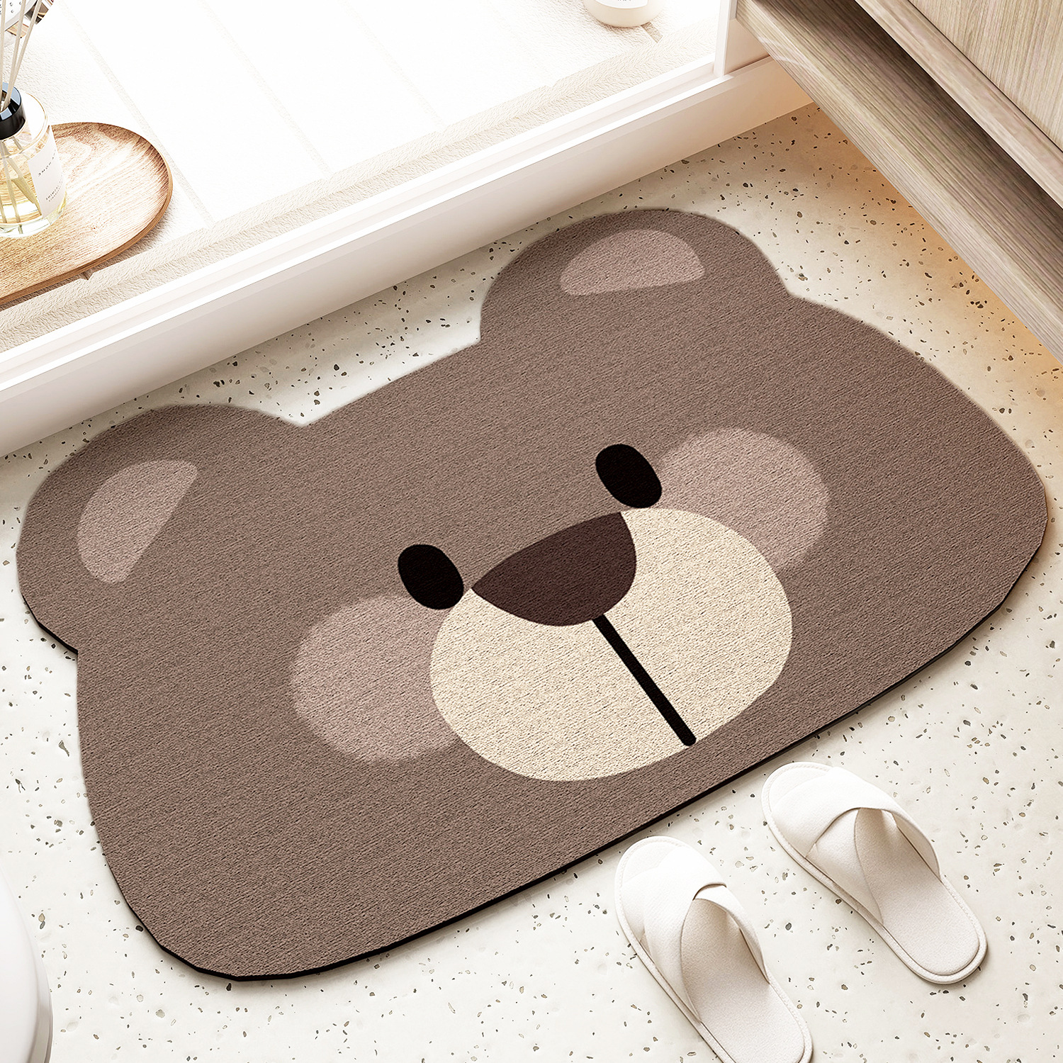 Baño doméstico absorción de agua almohadilla de pies de dibujos animados de forma especial almohadilla de suelo de barro de diatomeas secado rápido se puede cortar almohadilla de pies de puerta de baño