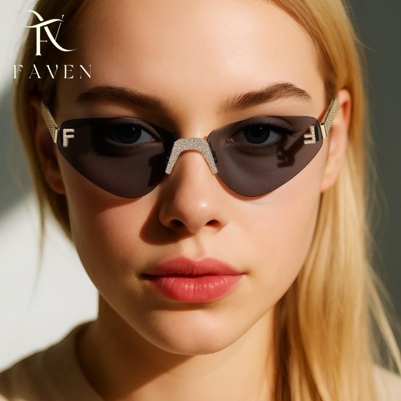 25 New Cross-Border Letter F Frameless Diamond-Encrusted Triangular Cat-Eye Sunglasses European and American Fashion Retro Ins Street Photography Sunglasses