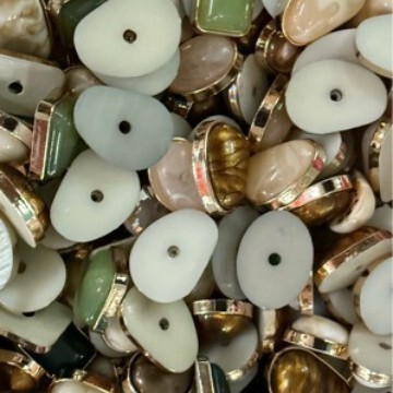 Nailed acrylic imitation natural stone edging accessories, vintage style DIY accessories, available in multiple colors, direct from the factory Nailed acrylic imitation natural stone edging accessories, vintage style DIY accessories, available in multiple colors, direct from the factory