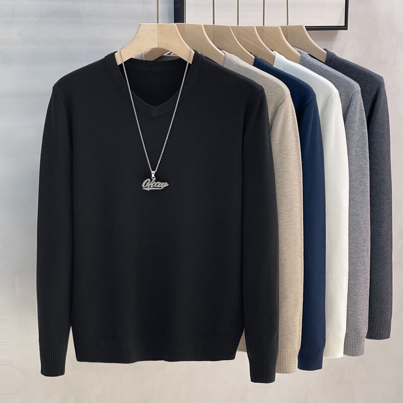 Men's V-neck sweater, spring/autumn 2026 new collection, solid-color knit top, suitable as an inner layer or base layer Men's V-neck sweater, spring/autumn 2026 new collection, solid-color knit top, suitable as an inner layer or base layer