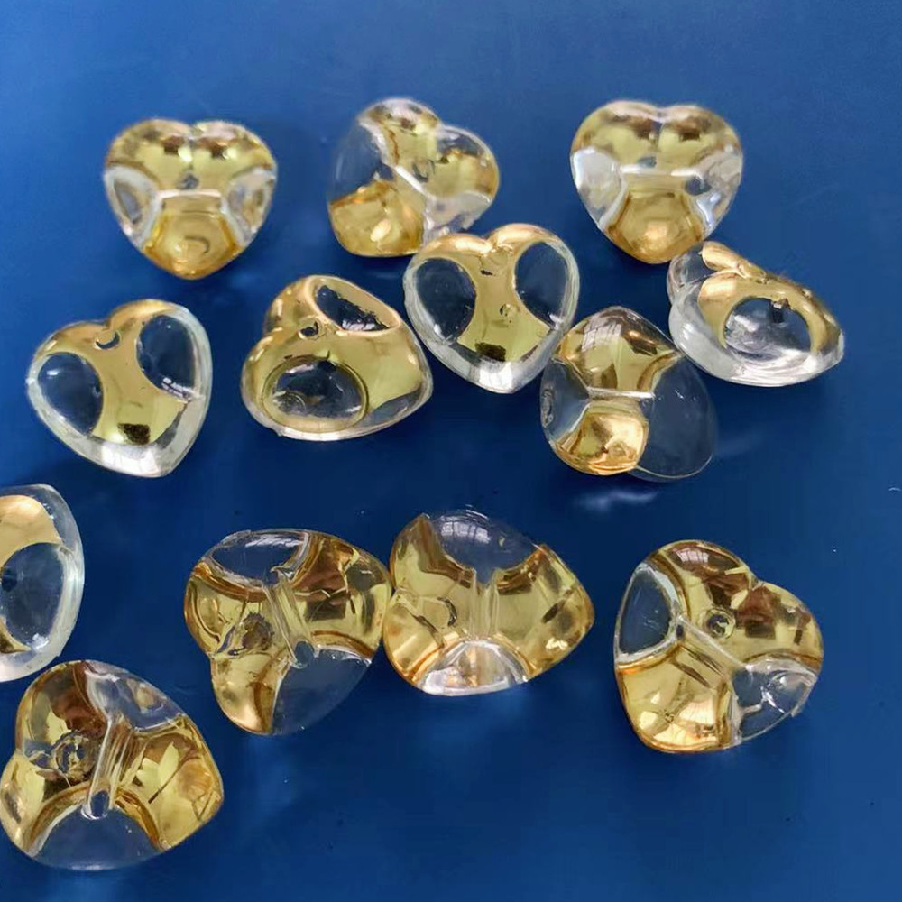 批发桃心爱心形钮扣底部穿孔烫金底亚克力纽扣