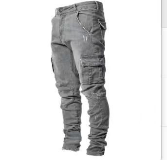 Jeans attillati con piede piccolo con tasca laterale nuovi 2024 da uomo_voghion.com
