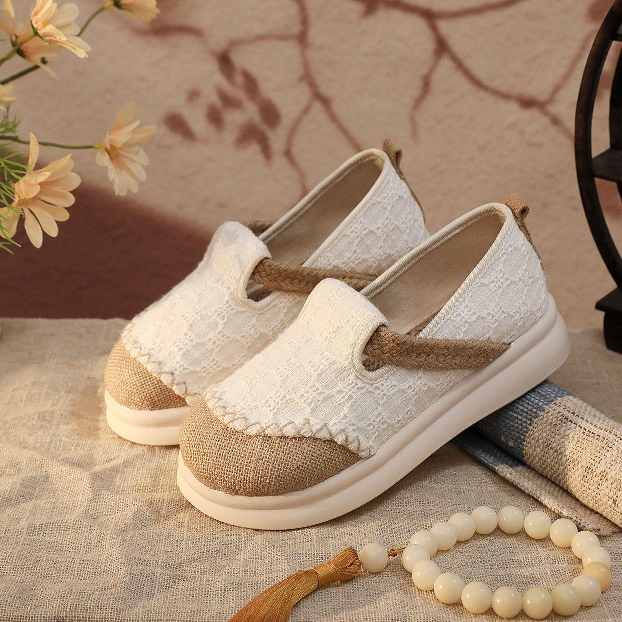 新款田园风亚麻新中式防臭脚居家旅游运动鞋布鞋一脚蹬绣花鞋女鞋