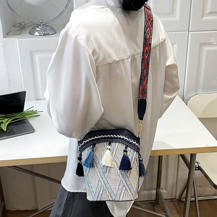 2023夏季新款PU均码小方包拉链撞色单肩包_detail_