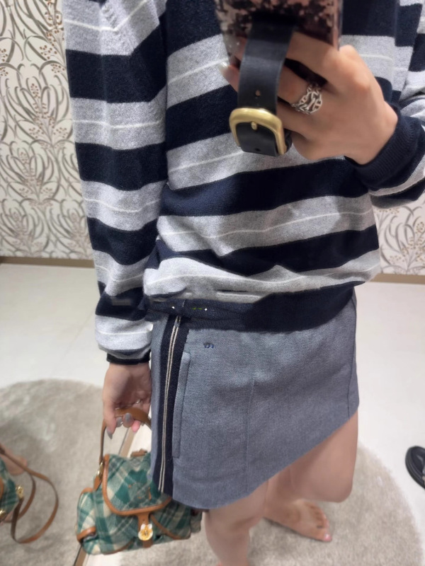 25早秋新款美拉德色系撞色条纹字母Polo衫针织长袖女慵懒风|undefined