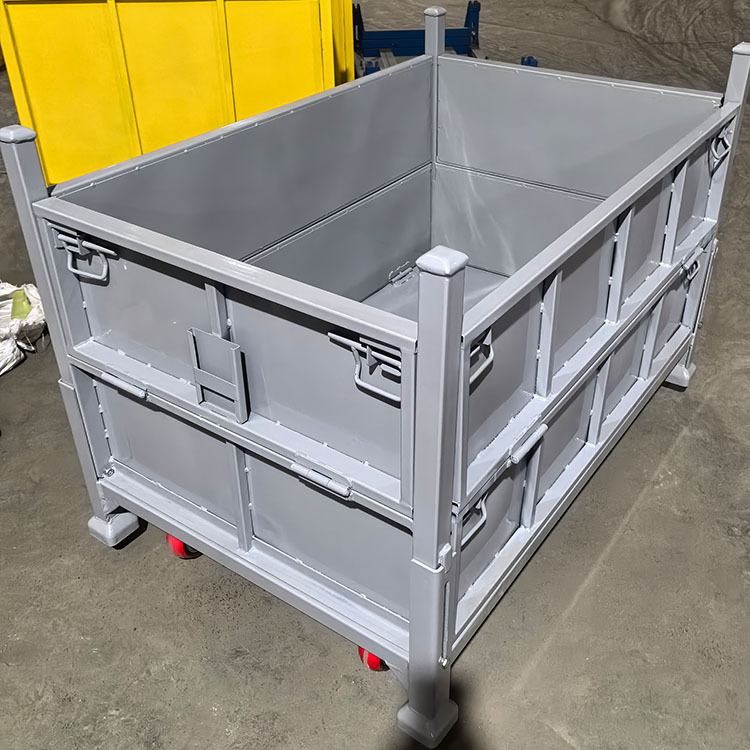 带轮铁皮箱批发  安装5寸铁芯轮可移动金属周转箱