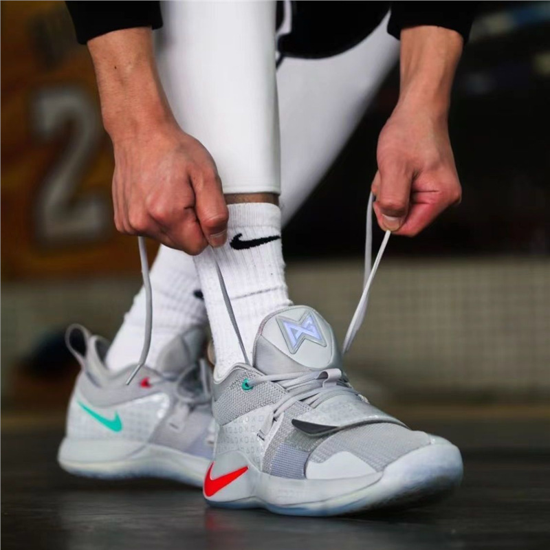 Paul George 2.5 Generation Basketball Shoes Pg2.5 Breathable, Wear-Resistant, Shock-Absorbing, Non-Slip, Practical Air-Cushioned Sports Shoes for Men and Women