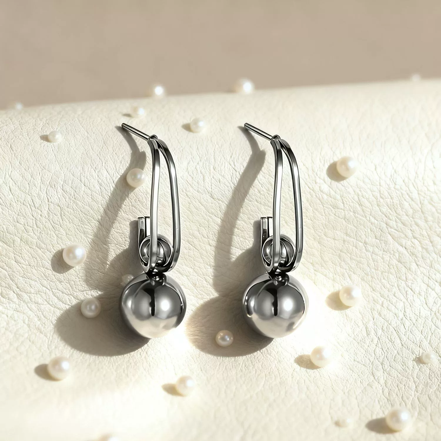 (Cross-border trading), small design universal earrings from pearl, trend of season