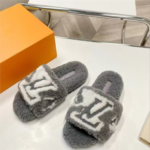 ��Ʒ�|�H�ҽ���һ��荿�ë��Ь���ë���һ�_��ƴɫ�ٴ��҃��⴩
