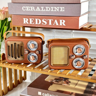 Retro speakers, handheld USB flash drive, bluetooth, Birthday gift