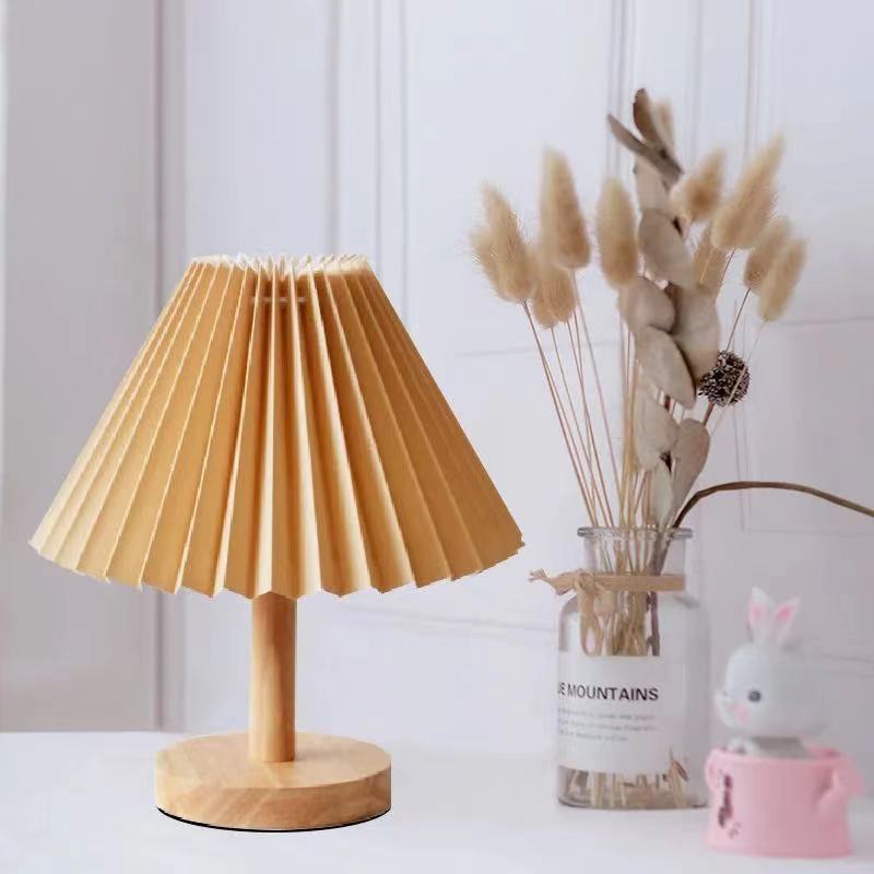 Lámparas de escritorio creativas retro cabezal de cama de madera maciza transfronteriza lámparas de escritorio de vivienda nórdicas lámparas de estilo japonés ins coreano y japonés