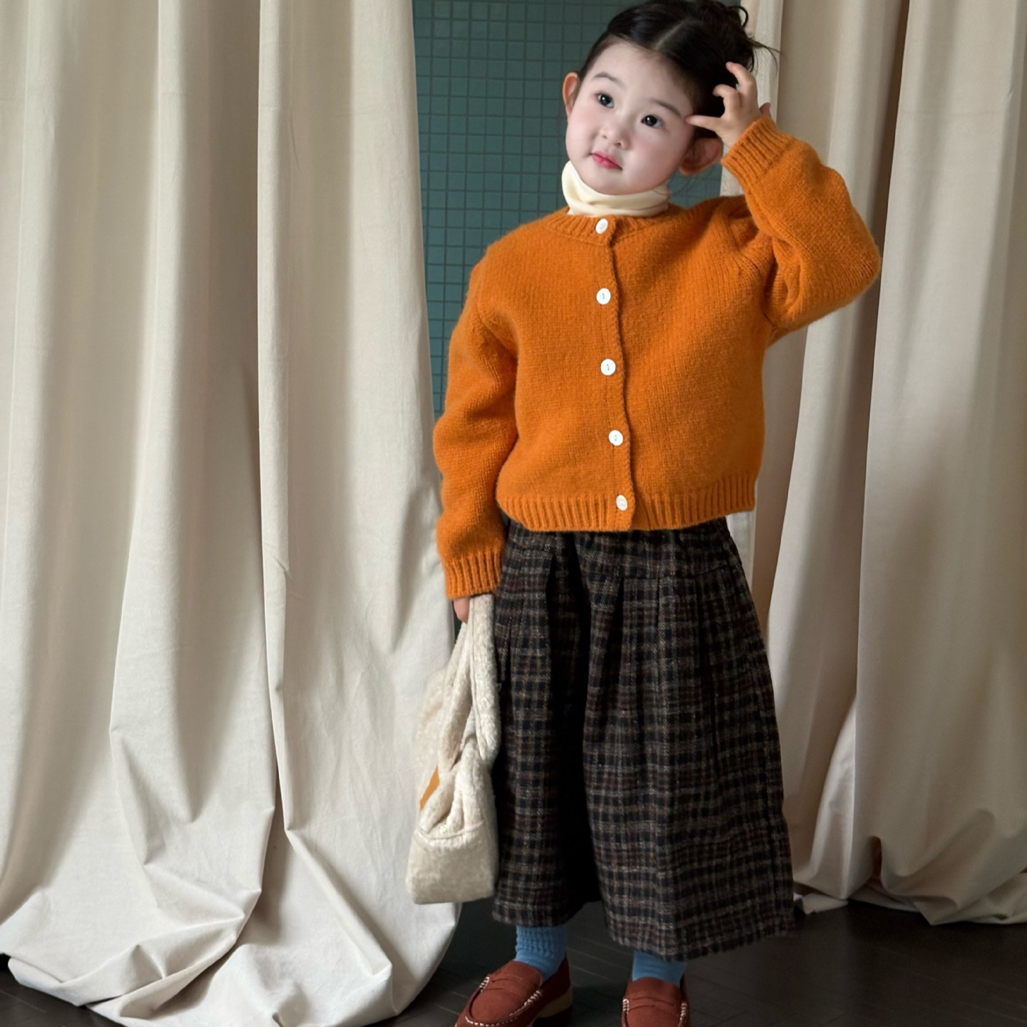 2025秋冬新款童装 韩版童装 女童南瓜色显白毛衣开衫粗毛线针织衫