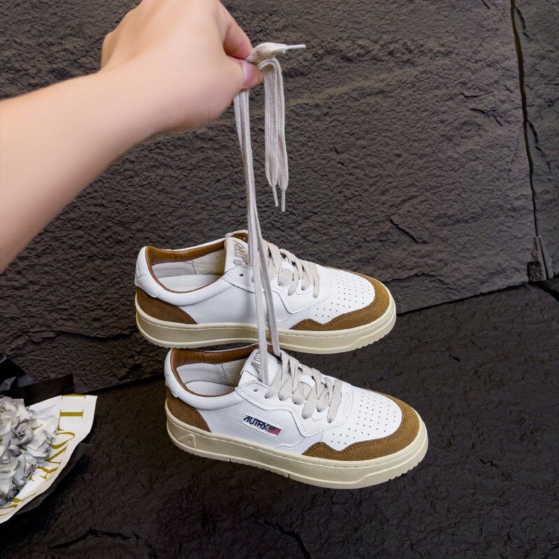 Autry Frosted White Shoes Freen Sneakers Park Caiying Rose Men's and Women's Sneakers Ept Yu Shuxin's Same Style Autry Frosted White Shoes Freen Sneakers Park Caiying Rose Men's and Women's Sneakers Ept Yu Shuxin's Same Style