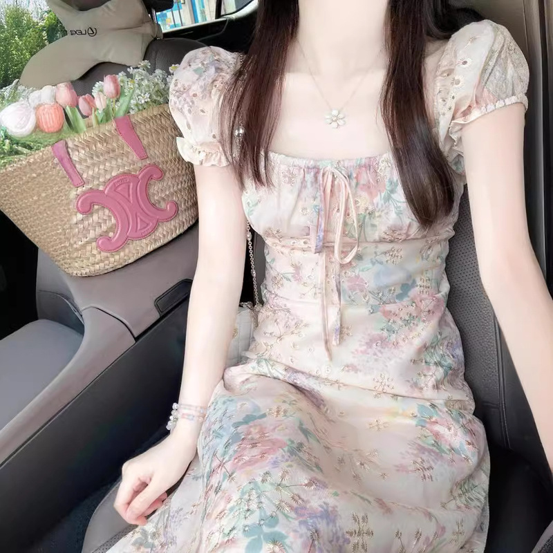 French Retro Embroidered Floral Puff Sleeve Dress Summer Dress 2026 New Style Gentle Style Slimming Look Square Collar Long Dress for Women