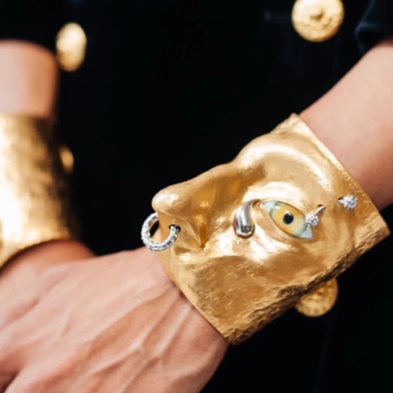 European and American pompous aesthetic face facial features three-dimensional nose eye bracelet high-profile fashion item half face hand ornaments for women