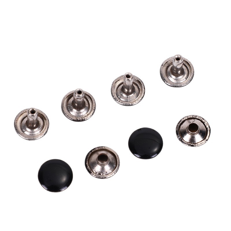 Pintado con pulverización de metal negro, remaches de ropa, bolsas, accesorios de fijación, clavos de sombrero de doble cara, clavos de perforación redondos de cuero