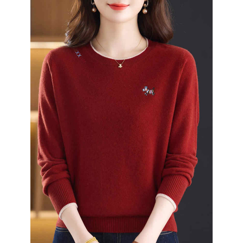 26 Round Neck Sweater for Women, New Autumn and Winter Style, Loose Knit Base Layer, Stylish Mom Fashion Versatile Top