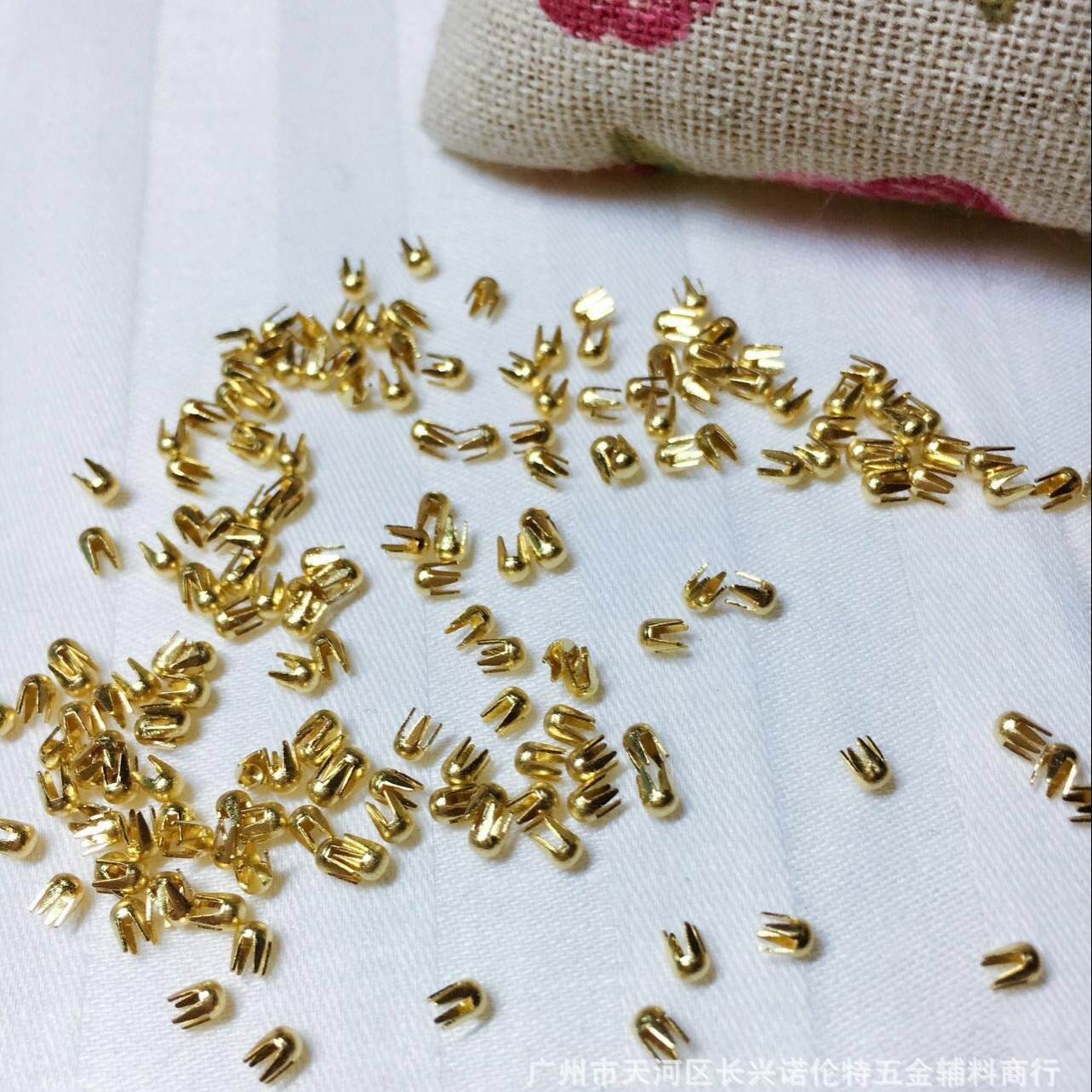 2mm pequeño mini grano garra uñas DIY muñeca ropa zapatos bolsa accesorios bjd bebé remache
