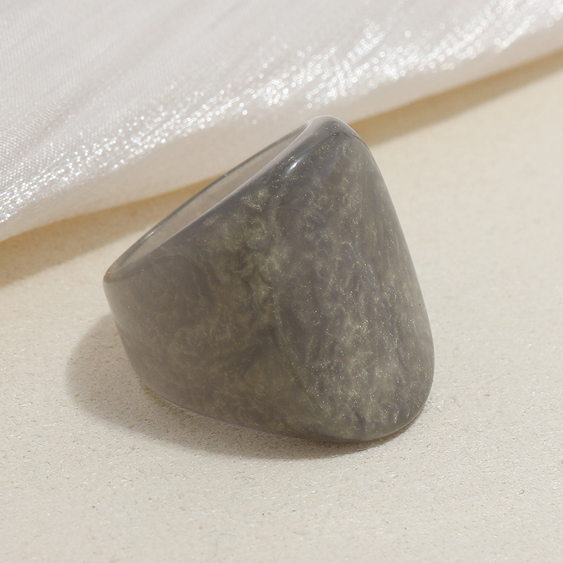 Retro geometric wide acrylic ring wholesale
