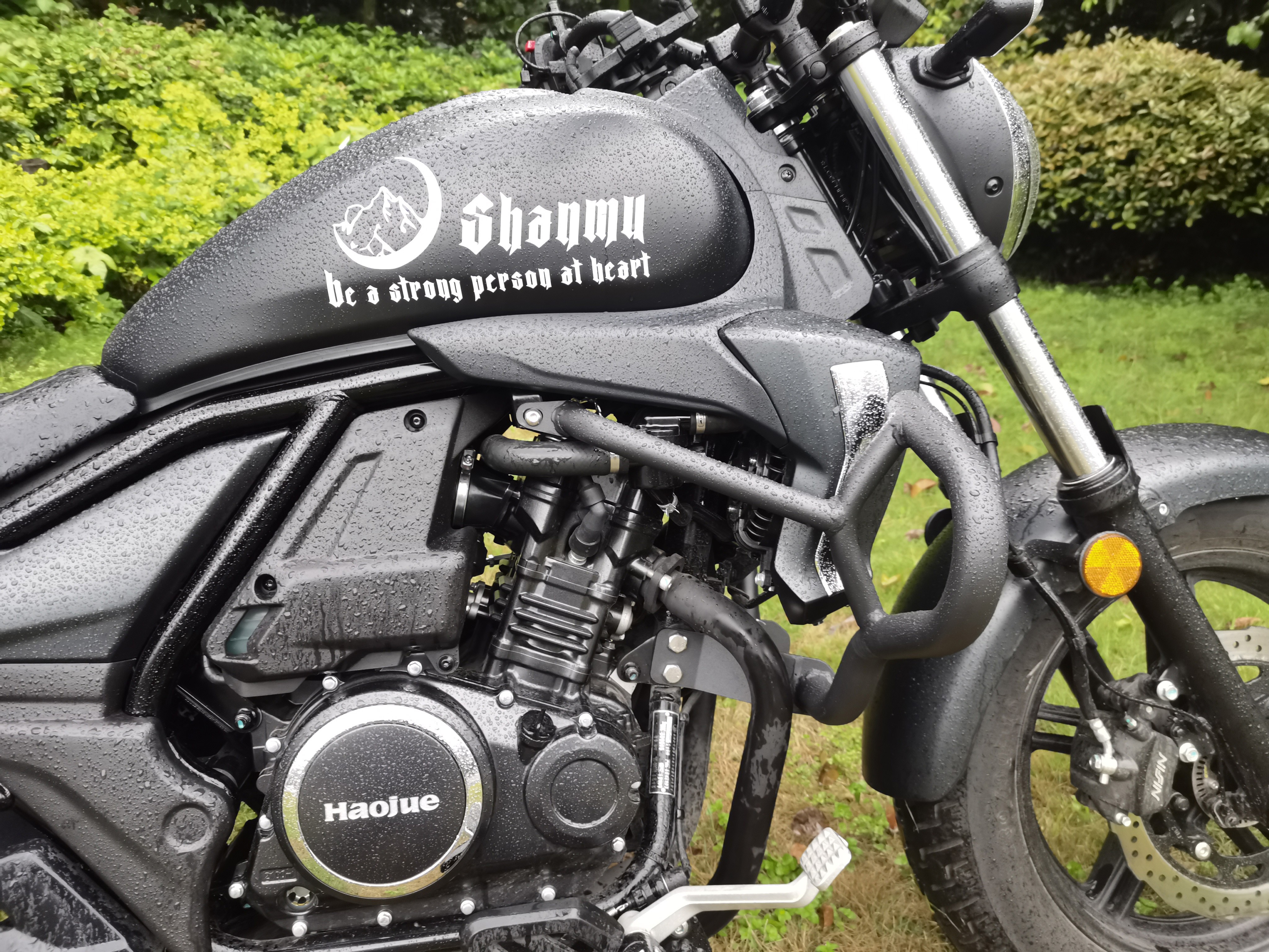 Suitable for Haojue TR300 motorcycle anti-fall bumper protection bar shelf tail rack leather side bag modification