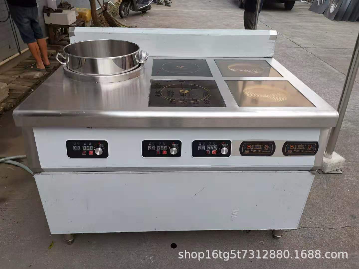 湖南定 制商用厨房设备配套工程电磁炉异形四头煲仔炉整套排烟