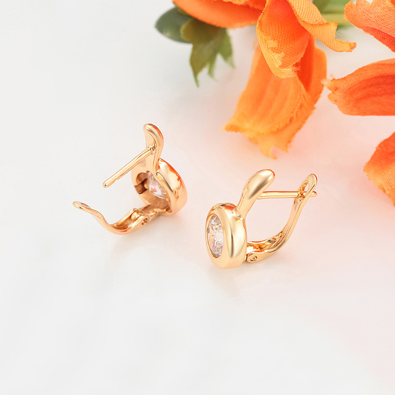 Xuping orejas rusas chapadas en aleación de cobre 18k simple retro joyas artificiales pendientes de nicho transfronterizos