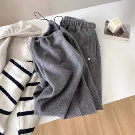 垂感慵懒深灰色糯米绒直筒裤女士韩版加绒保暖束脚两穿休闲裤冬季