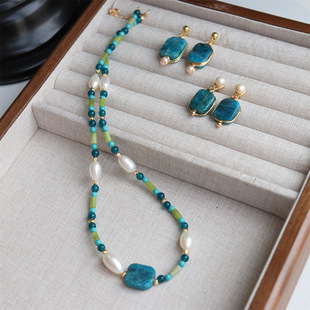 New design style Simple temperament Hand-wounded natural apatite freshwater pearl necklace earrings earrings set