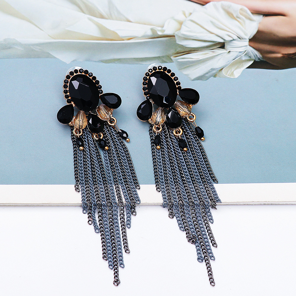 Vintage Style Water Droplets Tassel Alloy Inlay Artificial Rhinestones Drop Earrings display picture 5