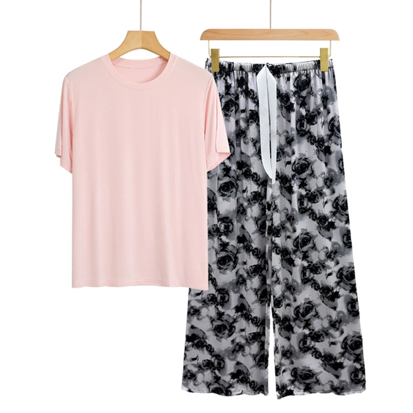 Light pink + ink black rose