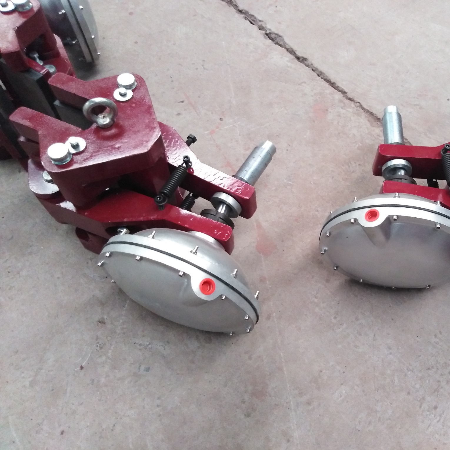 QP25.4-D型气动钳盘式制动器配套机械设备的停车和减速动作丝滑