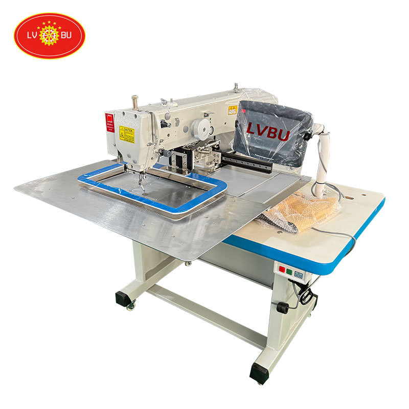 Máquina de patrones de computadora de la marca LVBU insignia de cuero marca registrada máquina de patrones máquina de coser industrial