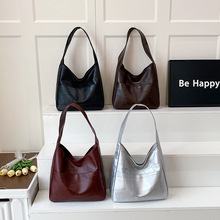 ���e�r������Ů��2025�����¿�����s�μ�����eͨ�ں��sҸ�°�