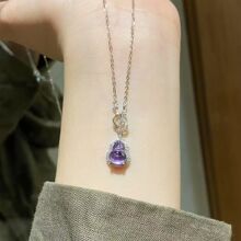 ��Ȼ��ˮ�����J������ŮС���OӋ���i����p����Ů��520�Y��