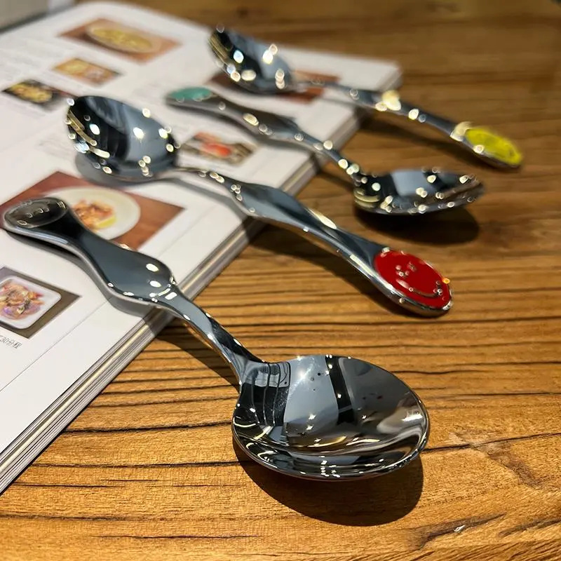 Cuchara de postre con smiley de acero inoxidable pulido_voghion.com