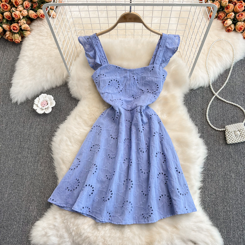 White summer fitted dress