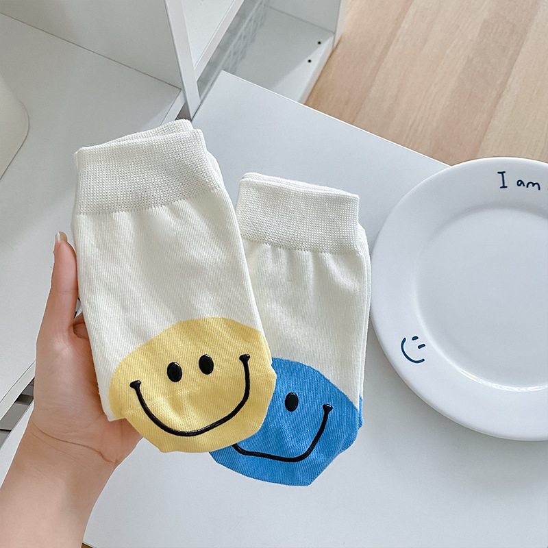 Calcetines de algodón para mujeres de verano delgado talón encantador color sonriente calcetines sin hueso Zhu