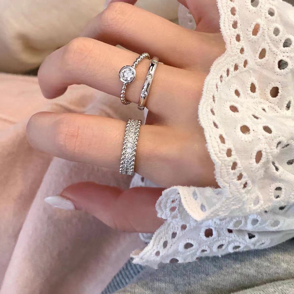 Stackable Minimalist Ring Set With Cubic Zirconia For Women_voghion.com