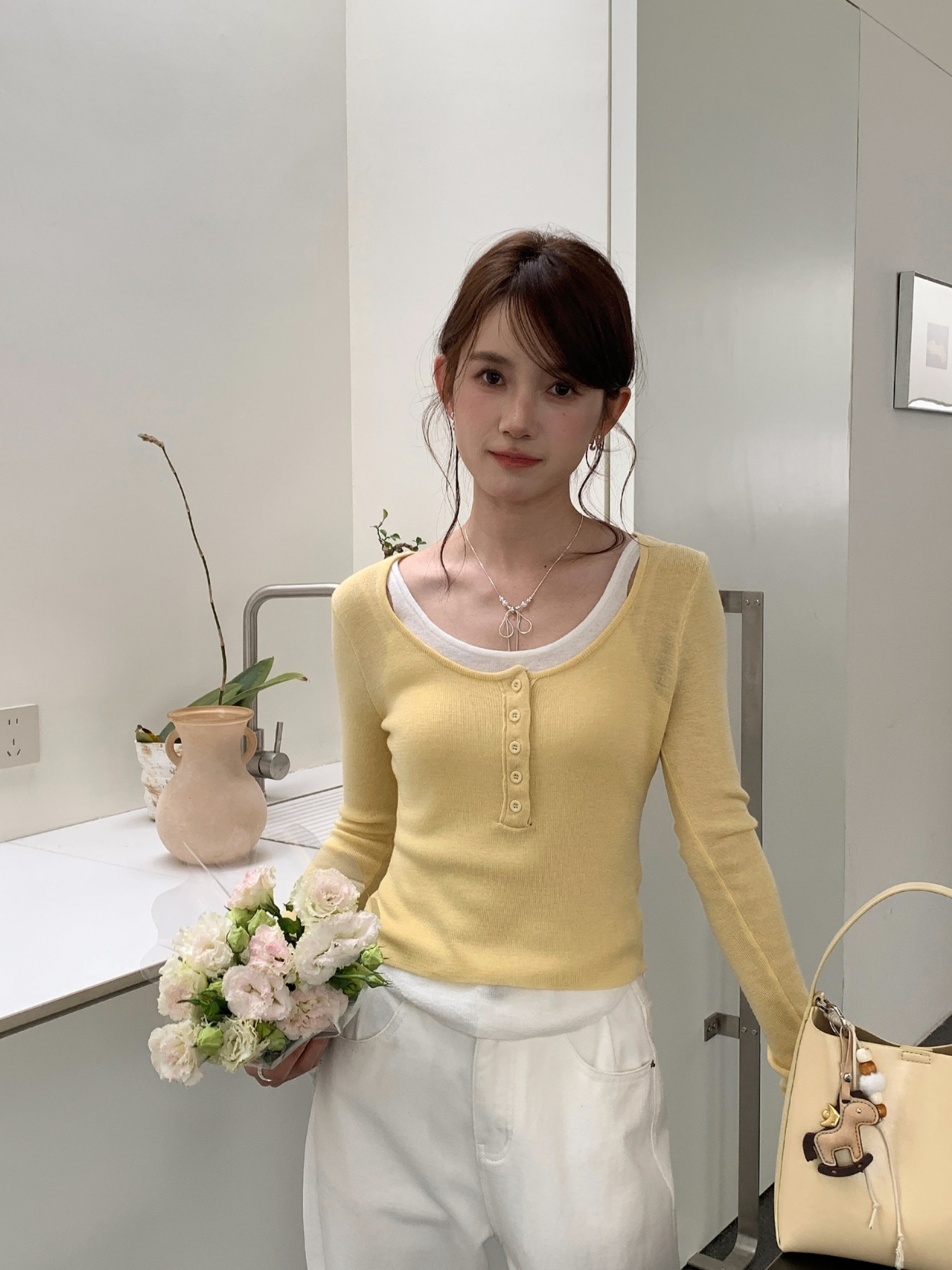 26ye028 light yellow fake two pieces