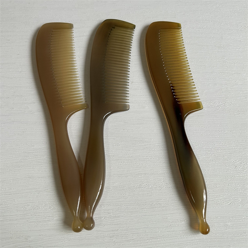 18cm Horn Acupoint Massage Comb Natural Buffalo Horn Hair Comb Scalp Care Detangling Comb for Adults and Children quality and texture