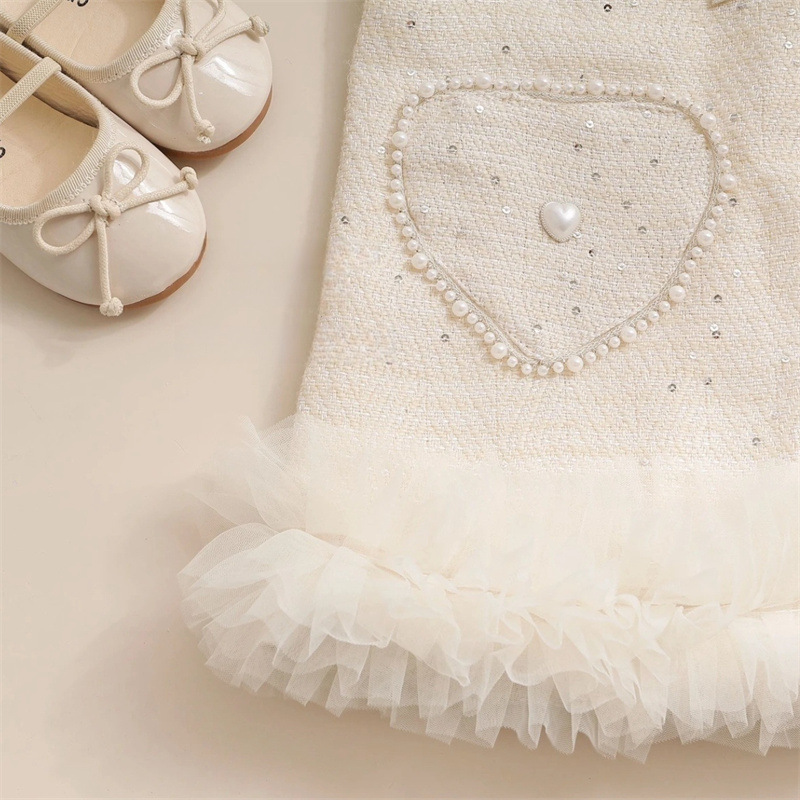 Xianning Seven Girls Little Fragrant Princess Dress Invierno 2025 Nuevo vestido de un año Bebé femenino más falda chaleco de terciopelo Estilo occidental