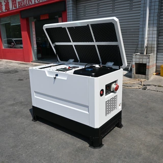 25KW 四缸水冷多燃料静音发电机LNG/CNG 家用门店停电备用发电机
