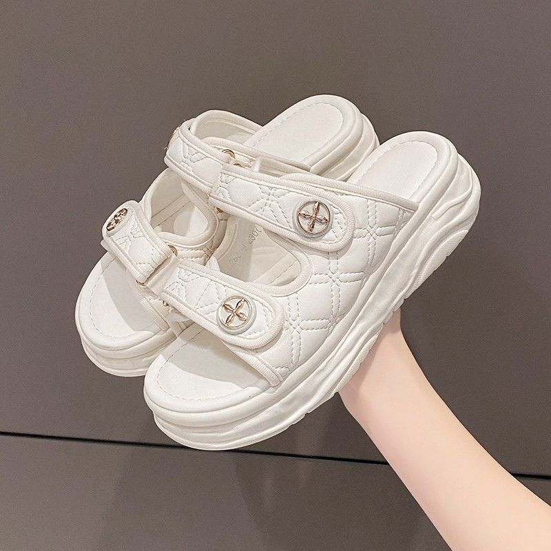 Chunky soled sandals and slippers 2023 spring and summer, new influencer women's styles, versatile summer outerwear, fairy style_voghion.com