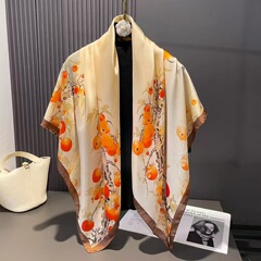 ファッション百合方巾シミュレーション糸110*110頭巾女性サテンプリントマフラー生放送起爆シルクタオル卸売り