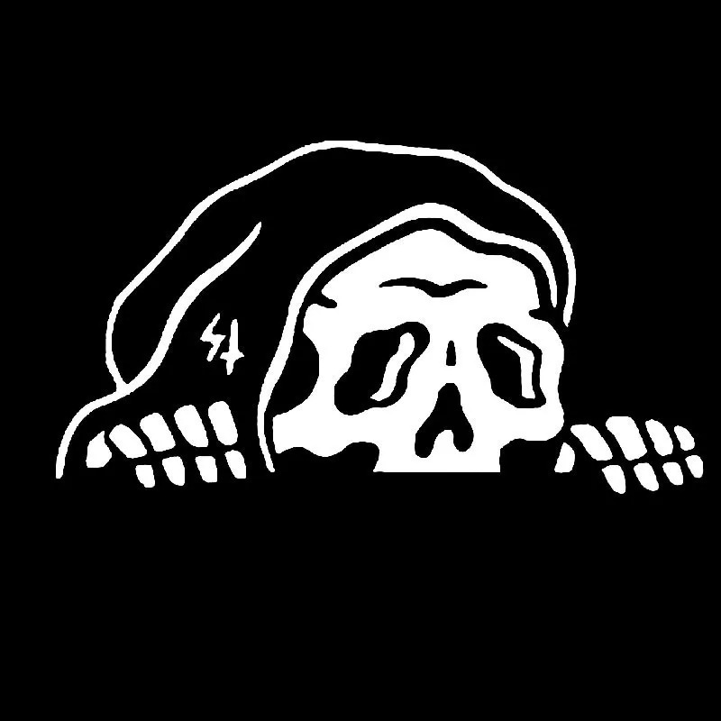 Skull peeking into the back glass window Halloween car stickers Decked with Ghost laser stickers_voghion.com